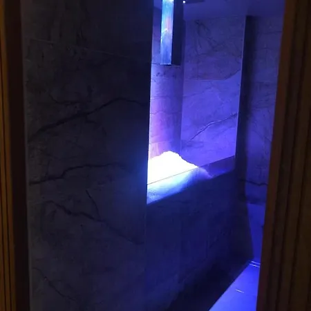 Hotel Du & 3*