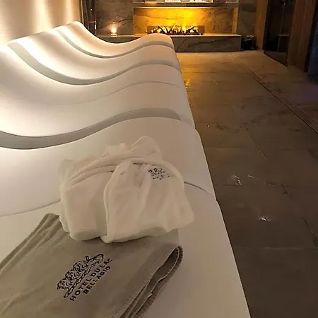 Du & Hotel 3*