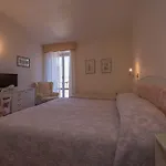 Otel Du & Bellagio